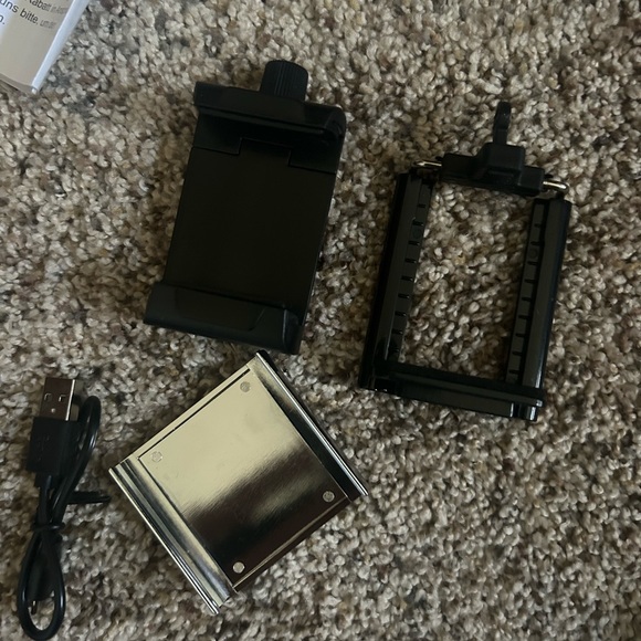 Fugetek professional Bluetooth selfie stick - Picture 2 of 3